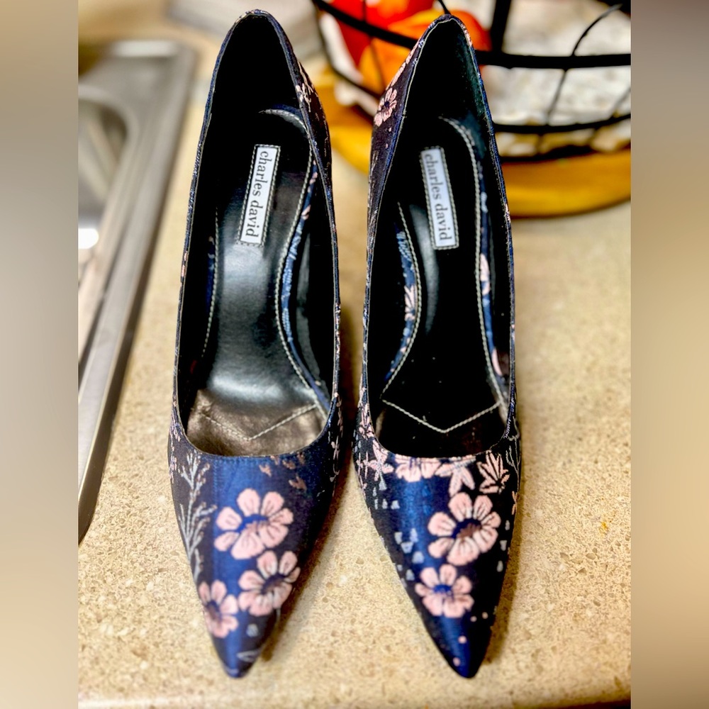 Charles David Navy Embroidered Floral Heels